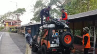 Relawan siaga Jalur Gumitir bersiap pantau bencana hidrometeorologi. (Foto: Media Center BPBD Jember)