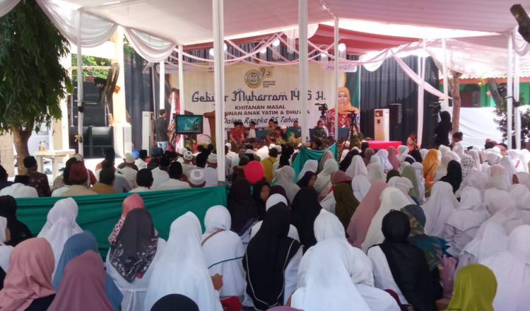 Peringatan Hari Lahir ke-95 Ponpes Annuriyah Kaliwining, Selasa (16/7/2024). (Foto: Zainul Hasan)