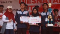 Siswa-siswi SMKN 3 Jember saat raih juara 1 nasional kompetisi web programming. (Foto: Istimewa)