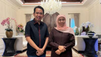 Gus Fawait dan Gubernur Khofifah foto bersama, Selasa (10/12/2024). (Foto: Istimewa)