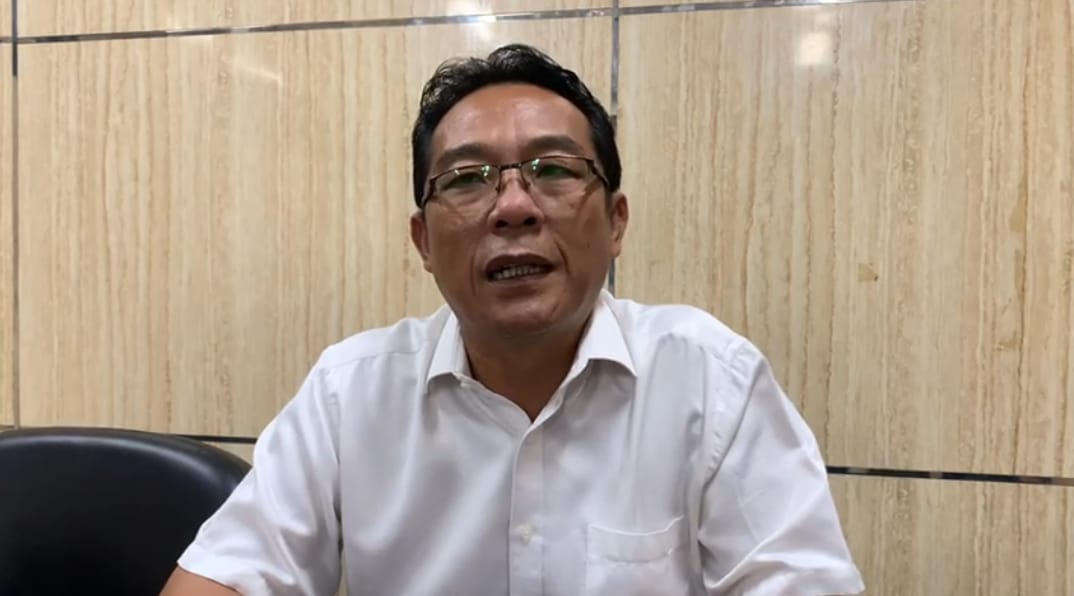 Ketua Komisi C DPRD Jember diwawancarai media. (Foto: Istimewa)