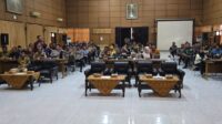 Bulog Jember saat menyosialisasikan bantuan pangan, Kamis (10/7/2025). (Foto: Istimewa)