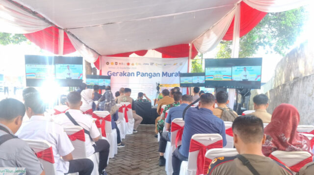 Gerakan pangan murah Bulog dan Forkopimda Jember. (Foto: Istimewa - Jurnal Bangsa)