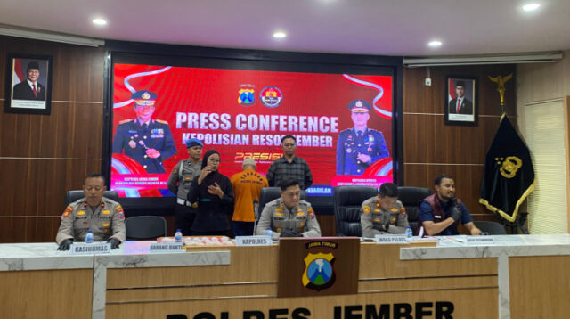 Konferensi pers di Mapolres Jember: Ungkap kasus peredaran narkoba, Kamis (6/11/2025). (Foto: Teamwork)