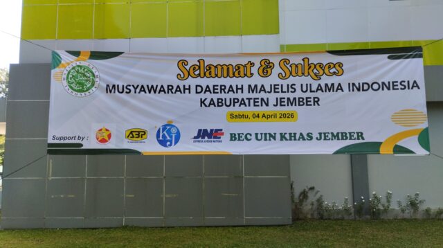 Banner ucapan selamat atas diselenggarakannya Musyawarah Daerah (Musda) MUI ke-XI Kabupaten Jember (Foto: Fadli/Jurnalbangsa).