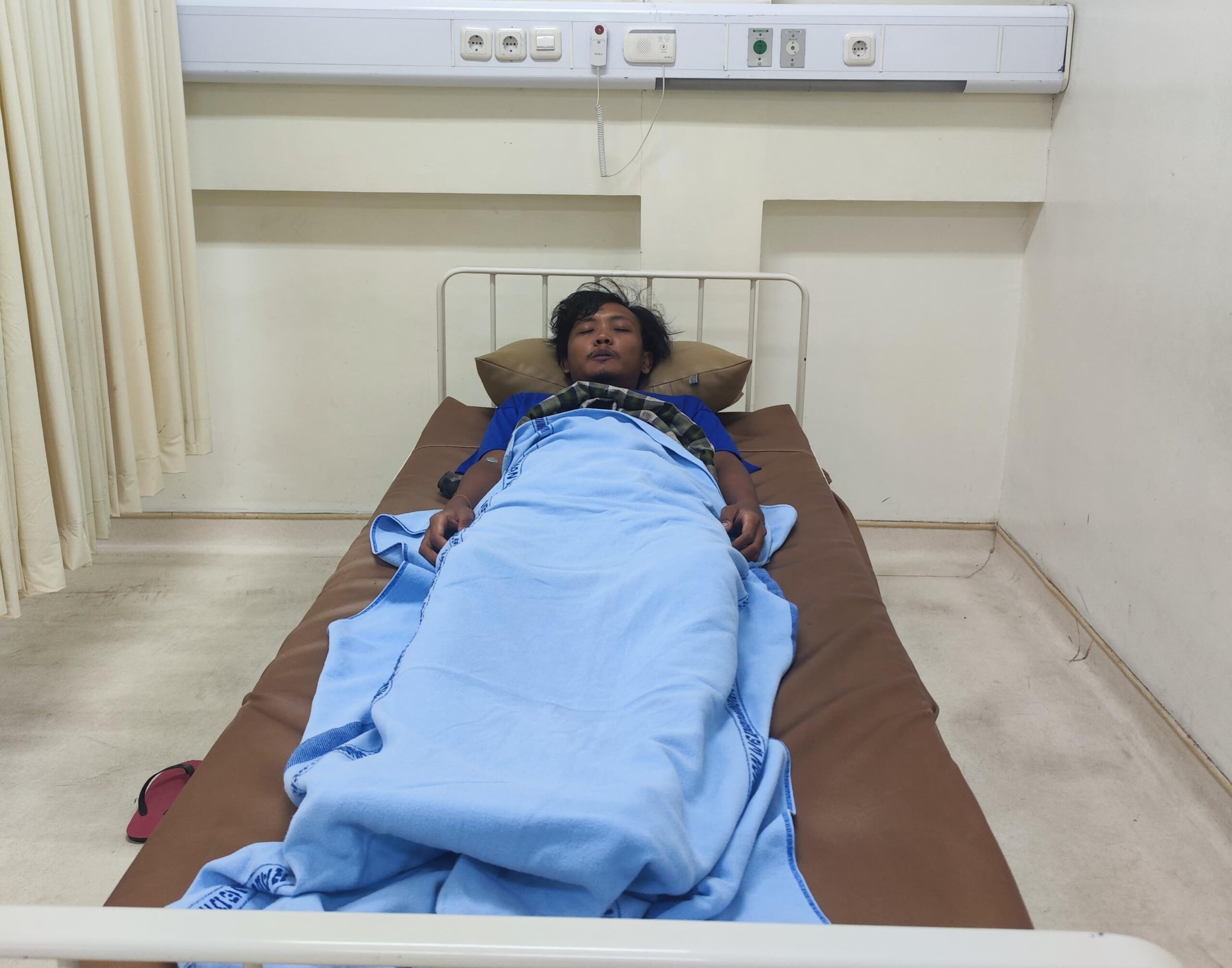 Pria ODGJ asal Jember saat menjalani pemeriksaan di RSJ Lawang, Kabupaten Malang (Foto: Istimewa).