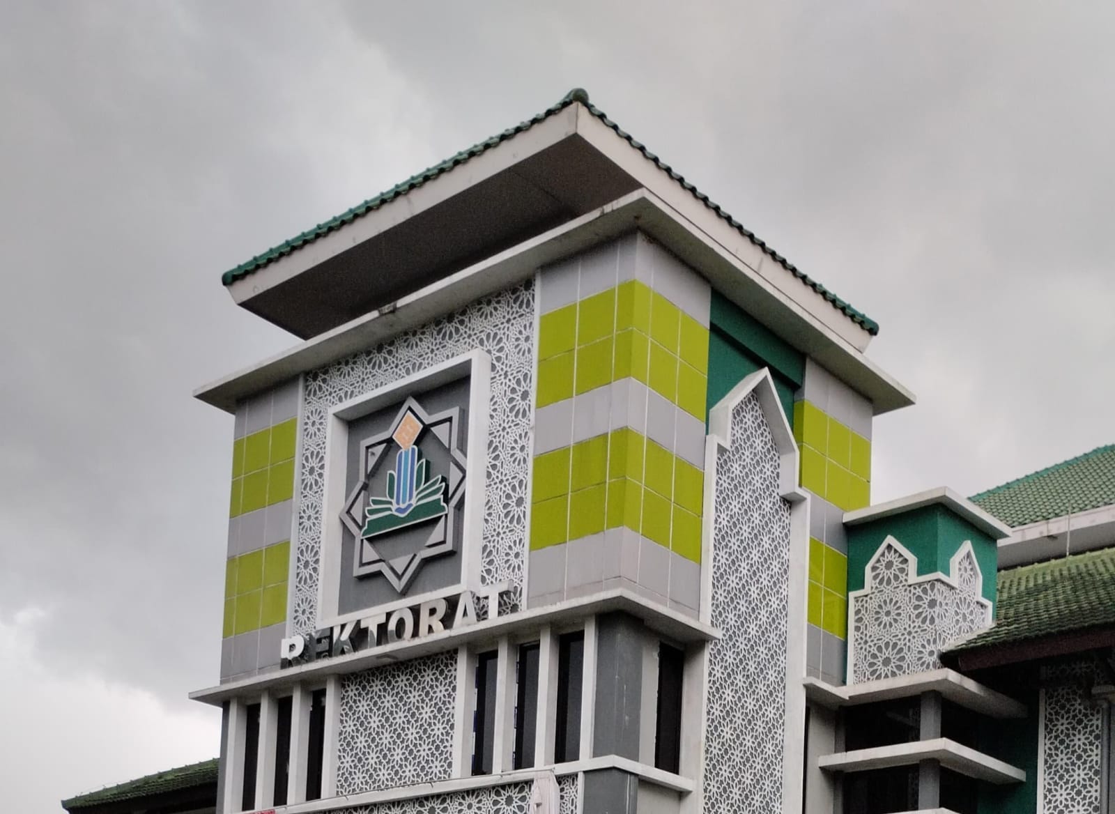Gedung Rektorat UIN KHAS Jember (Fadli/Jurnalbangsa)