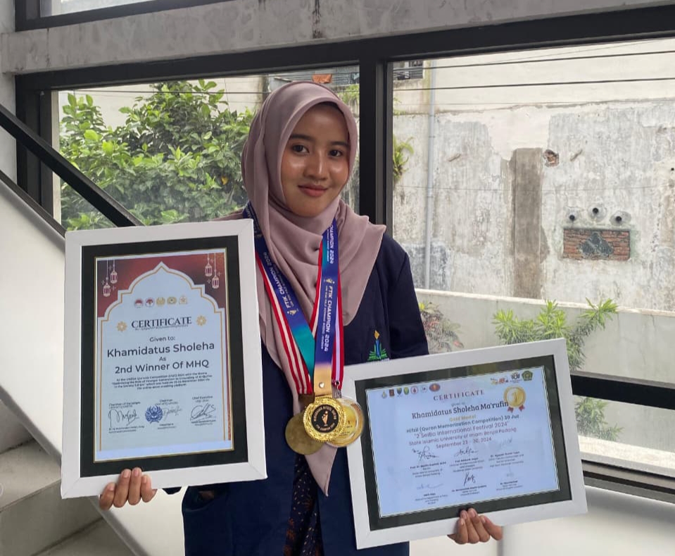 Khamidatus Sholeha Ma'rufin, Wisudawan Terbaik UIN KHAS Jember. (Foto: Teamwork)