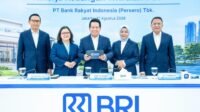 Direktur Utama BRI Hery Gunardi yang didampingi oleh Wakil Direktur Utama BRI Viviana Dyah Ayu R.K, Direktur Network dan Retail Funding BRI Aquarius Rudianto, Direktur Finance dan Strategy BRI Achmad Royadi dan Direktur Manajemen Risiko BRI Ety Yuniarti, setelah memaparkan kinerja capaian positif BRI hingga triwulan II 2026 (Foto: Humas BRI Pusat).