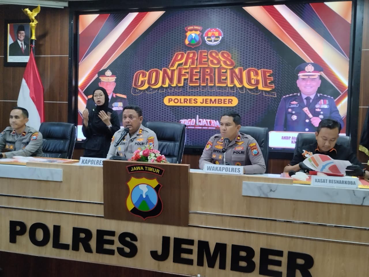Polres Jember, saat menggelar konferensi pers, di Aula Rupatama, pada Selasa (1/9/2026). (Foto: Fadli/Jurnalbangsa).