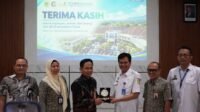 Dewas BPJS Kesehatan berkunjung ke RSUD dr. Koesnadi Bondowoso, Rabu (28/10/2026). (Foto: Dok/Humas BPJS Kesehatan KC Jember) Dewas BPJS Kesehatan berkunjung ke RSUD dr. Koesnadi Bondowoso, Rabu (28/10/2026). (Foto: Dok/Humas BPJS Kesehatan KC Jember)